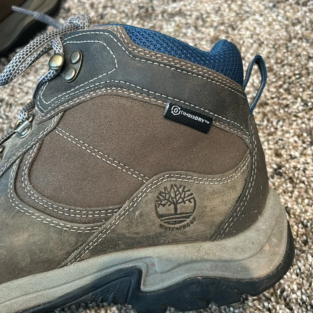 Timberland Mt. Maddsen Mid Waterproof Hiking Boots in blue/gray